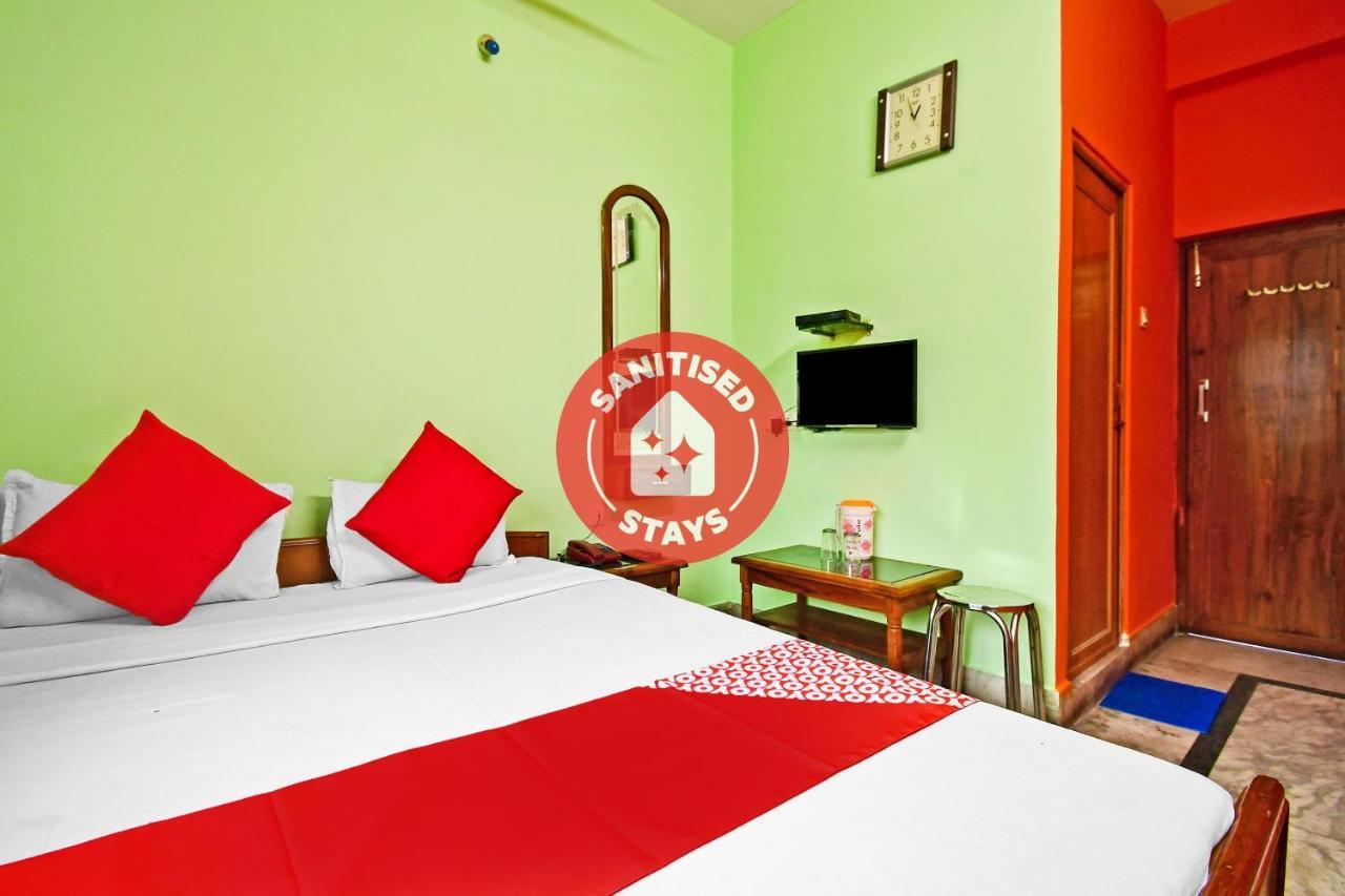 Oyo 85829 Max International Hotell Kolkata Eksteriør bilde