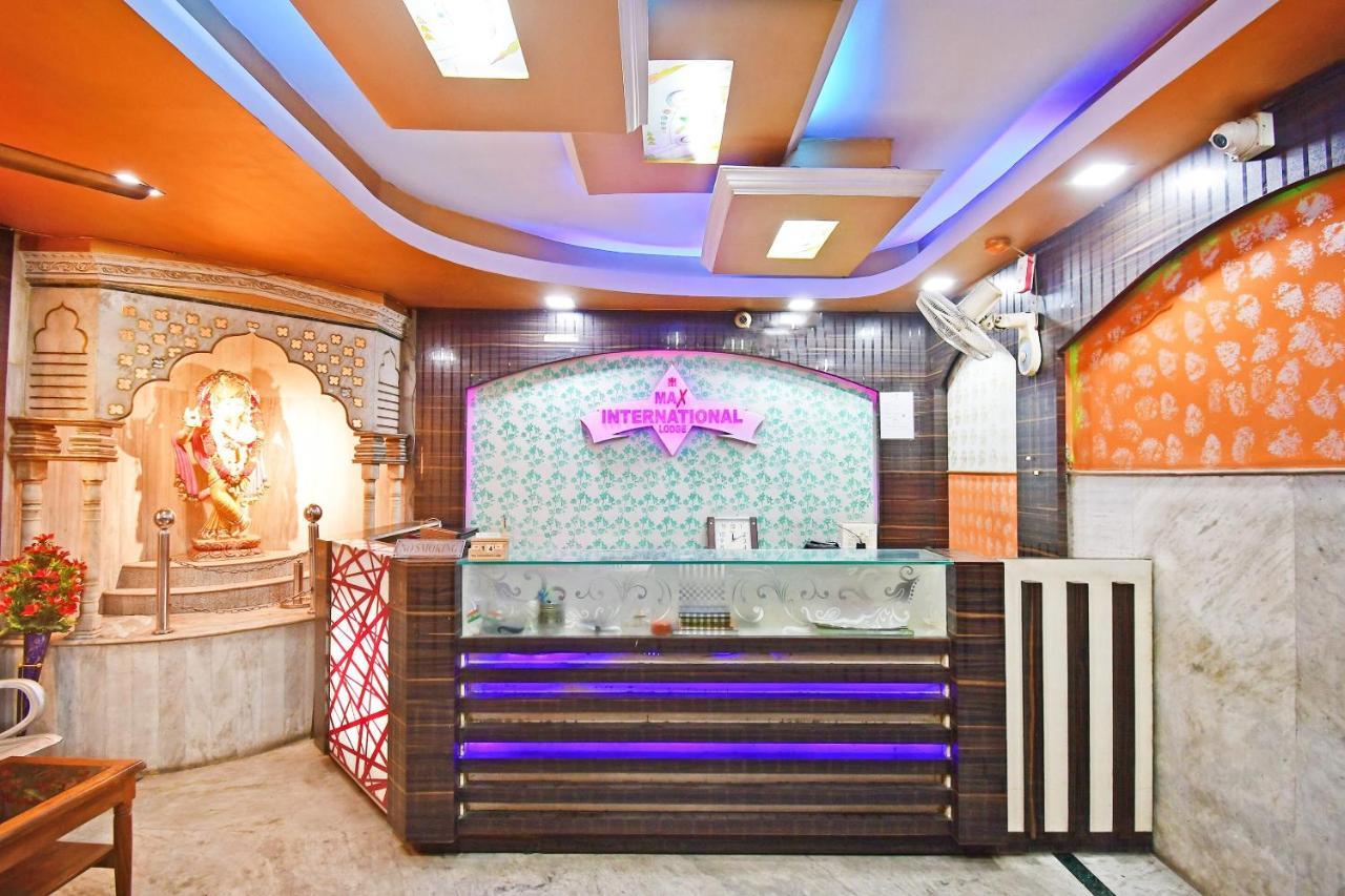 Oyo 85829 Max International Hotell Kolkata Eksteriør bilde